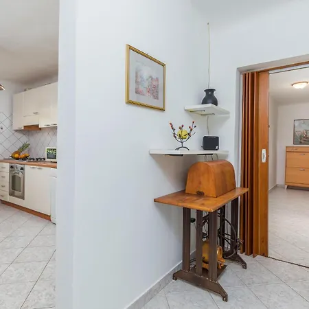 度假居 2 Bedroom Cozy In *
