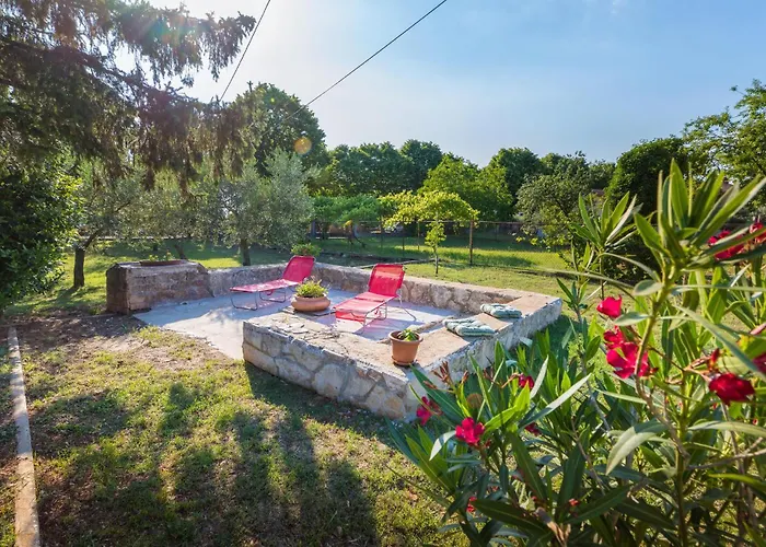 2 Bedroom Awesome In * Vodnjan